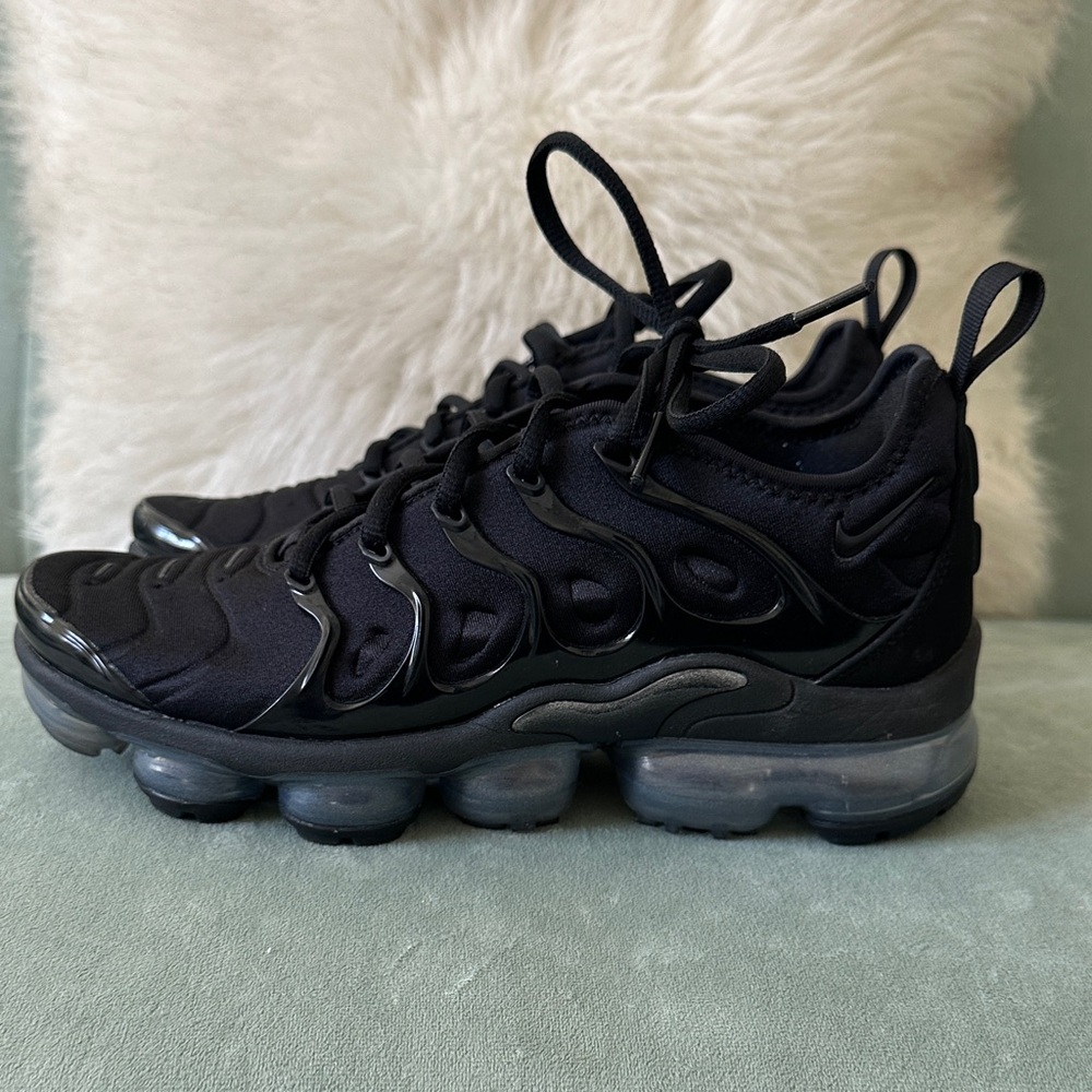 Black Athletic Sneakers